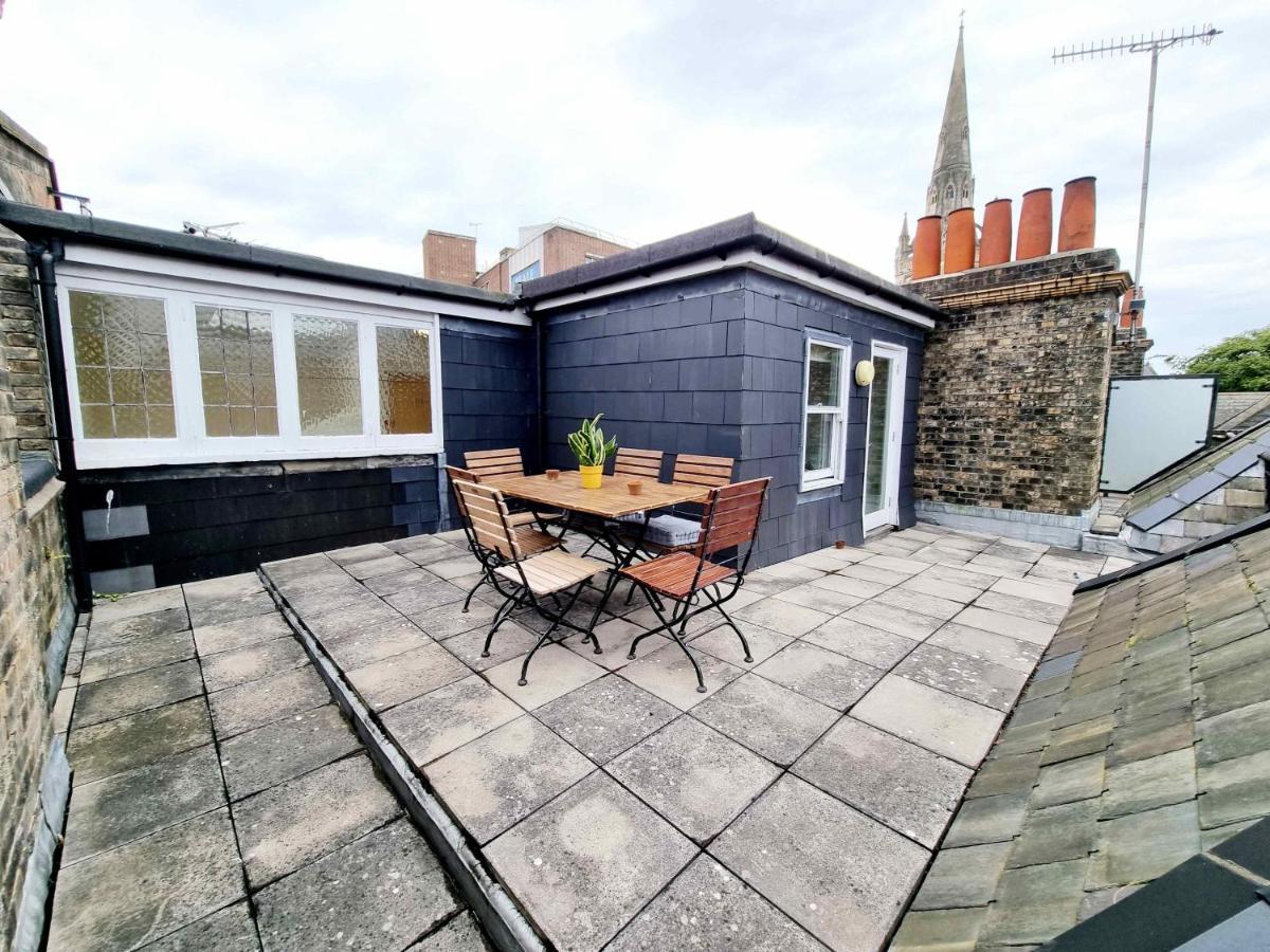 Cityscape Haven: 1 Bedroom Apartment With Terrace And City View Bournemouth Exterior foto